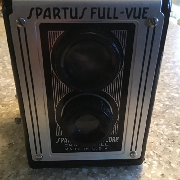 Vintage Spartus Full-vue Camera - Original Box - Classic Antique Camera - Picture 9 of 11